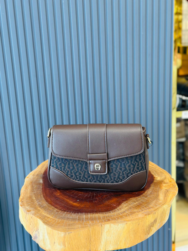 BAG 496