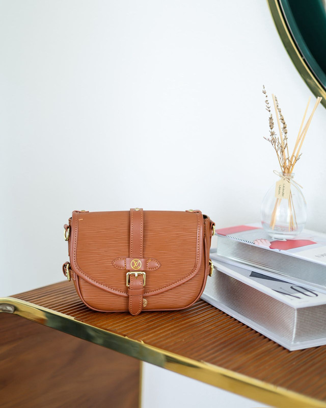 [BAG 84-Black] BAG 84 (Black)