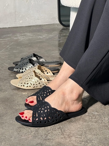 [B84-Black-36] B84 (Black, 36)