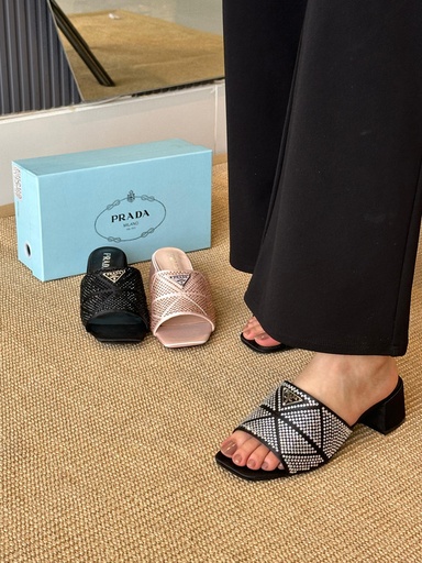 [C62-White-Black-36] C62 (White-Black, 36)