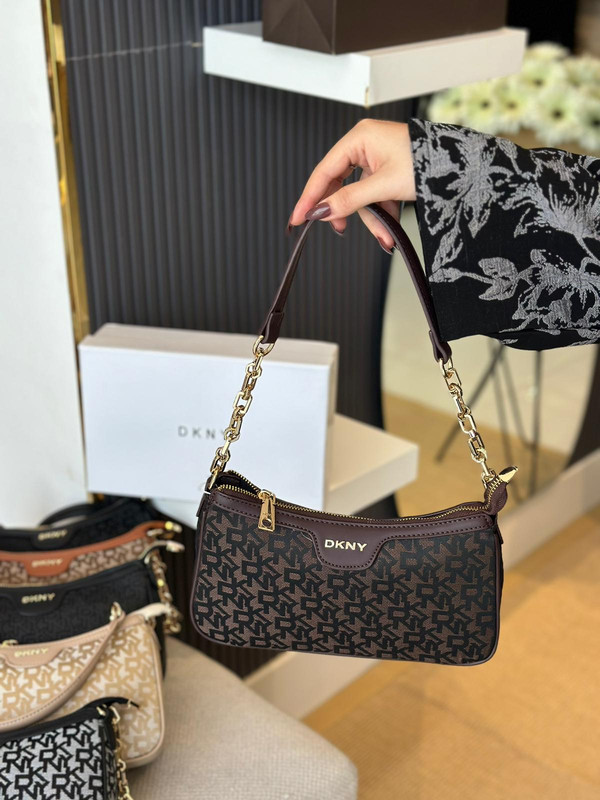 BAG 11