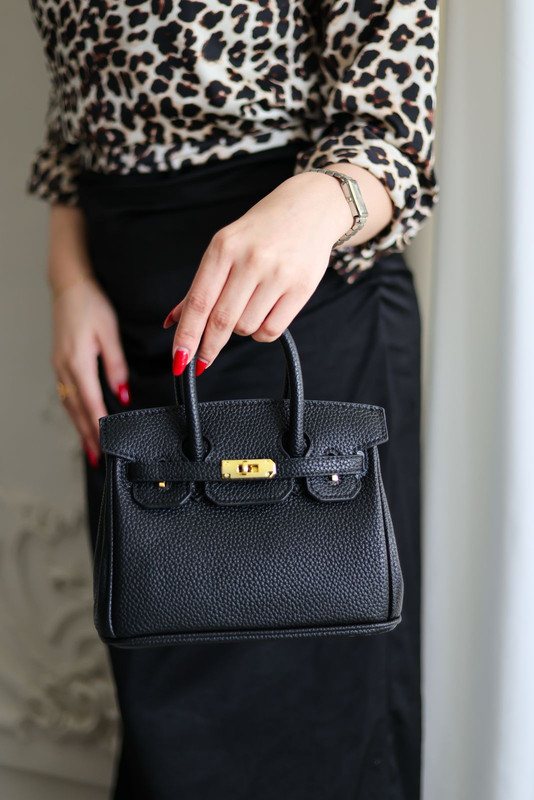 BAG 118
