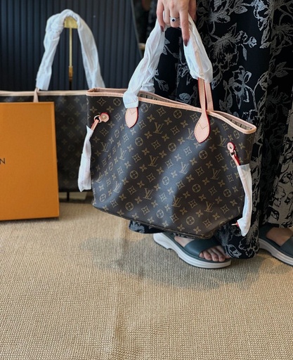 [Bag 210- Brown-Red] Bag 210 (Brown-Red)