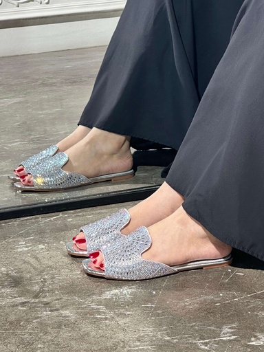 [B111-Silver-36] B111 (Silver, 36)