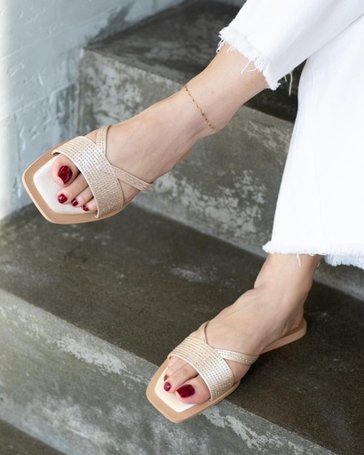 [C104-Beige-36] C104 (Beige, 36)