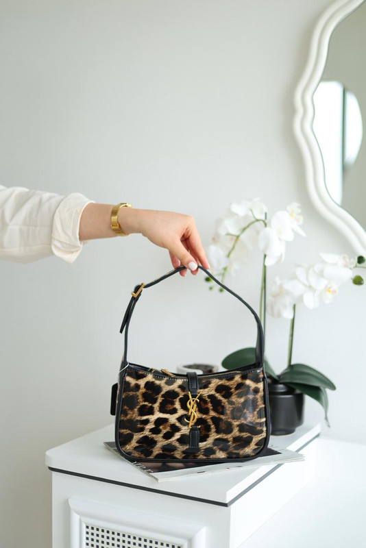 [BAG 121-Tiger] BAG 121 (Tiger)