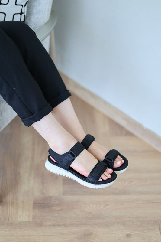 [D135-Black-36] D135 (Black, 36)