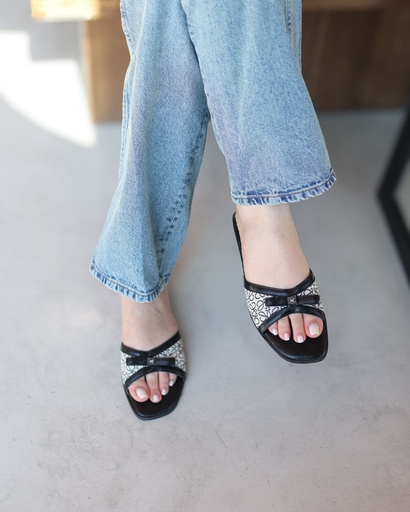 [B166-Black-37] B166 (Black, 37)