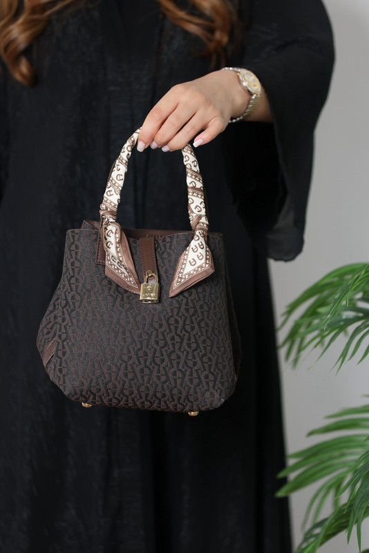BAG 694