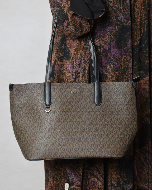 BAG 699