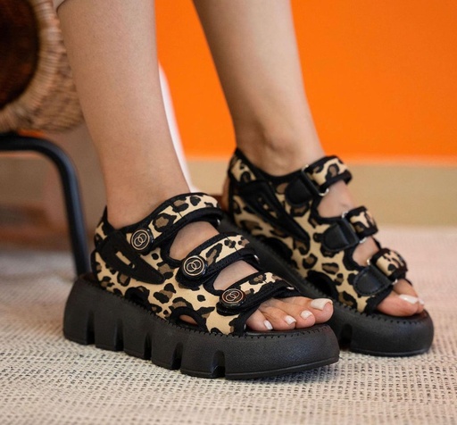 [D22-Black-37] D22 (Black, 37)