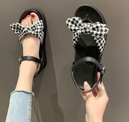 [D28-Black-37] D28 (Black, 37)