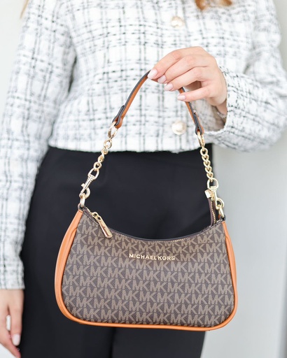 BAG 371