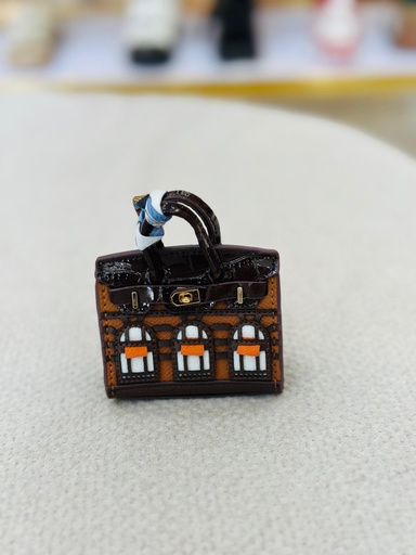 BAG 523
