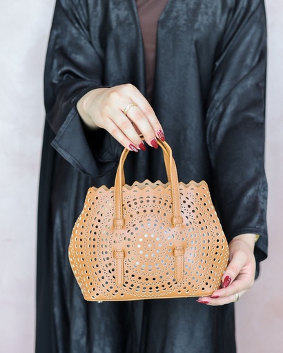 BAG 589